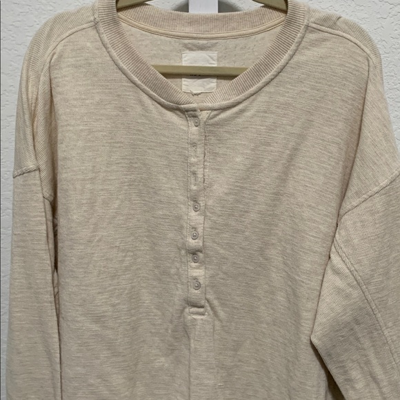 Aerie Cream Beige Oversized Long Sleeve Henley Shirt - Picture 2 of 7
